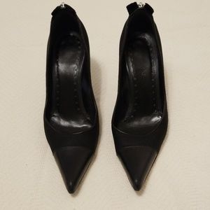 Yves Saint Laurent black heels size 37.5